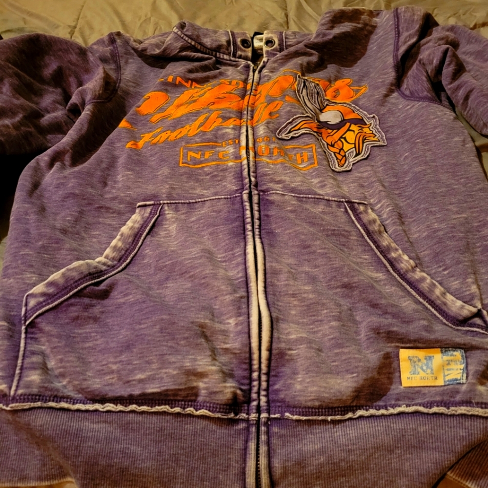 Minnesota Vikings zip up hoodie